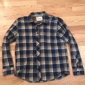 Men’s Flannel long sleeve shirt